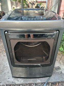LG HydroShield dryer series features a 7.3 cubic-foot capacity, front-control design, and a water-resistant HydroShield coating to guard against accid