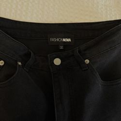 Fashion Nova Women’s Straight Leg Jeans