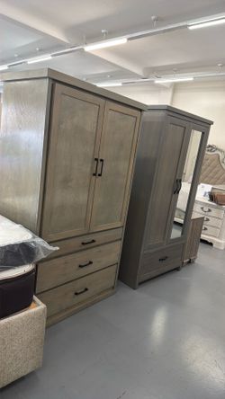 Storage Space - Clothing Racks - Drawers - SAME DAY DELIVERY