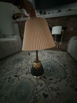 Vintage Mid-Century Table Lamp