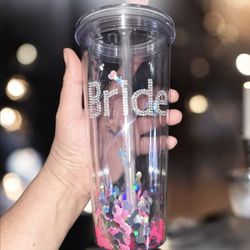 Plastic Bride Glitter Tumbler, 24oz Confetti Tumbler Cup with Lid and Straw, Bridal Shower