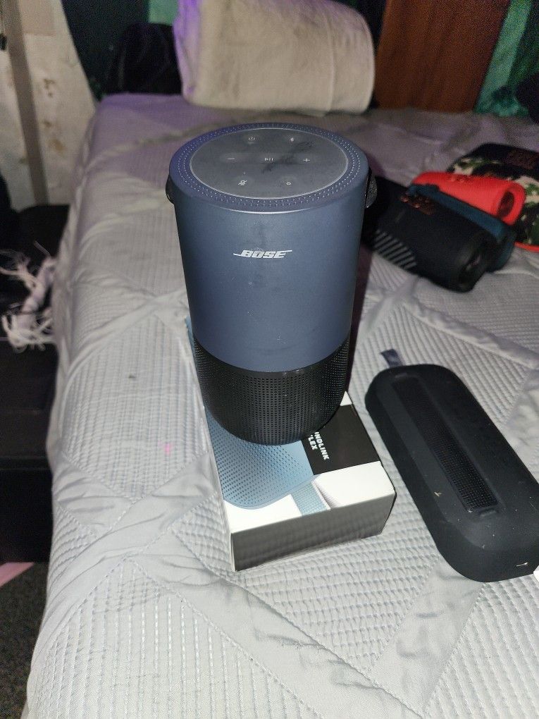 Bose bluetooth portable speaker