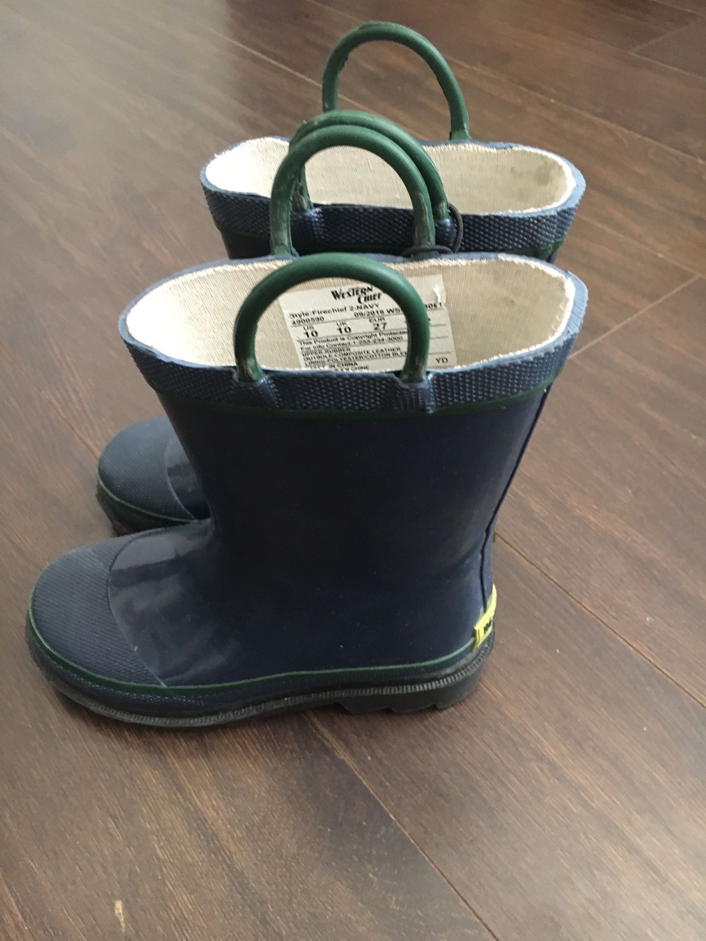 Western chief new rain boots size 10