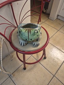 Frog Planter