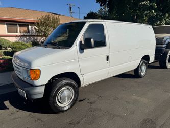 2006 Ford E350