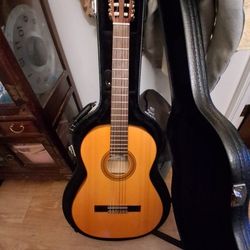 Cordoba 32ef Flamenco Guitar Made In Spain