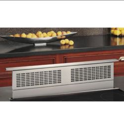36" Telescopic hood

Raises over cooktop surface and retracts when not in use