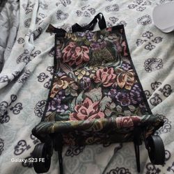 Carrying Bag With Handle And Wheels 