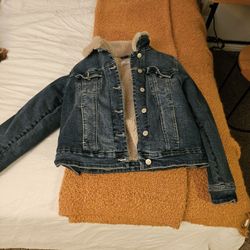 Sherpa Shyanne Pre Owned Distressed Jean Jacket