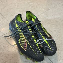 Puma Ultra 5 Ultimate Size 10.5 Soccer Cleats(New) 