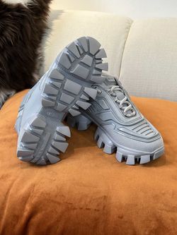 Cloudbust Thunder Sneakers Grey