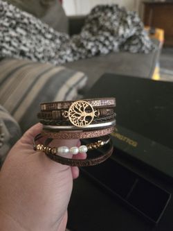 Family Tree Bracelet 