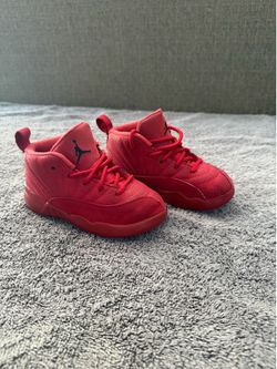 Jordan 12 Retro  All Gym Red  size 9C