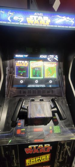 Arcade 1UP Star Wars Sit-Down Arcade Cabinet - Rare