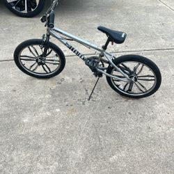 Mongoose Legion BMX Bike - 20” Mag Wheels - Used