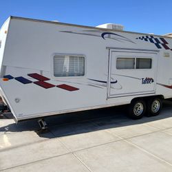 2005 Thor Tahoe Travel Trailer 