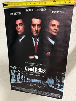 The product is an original movie poster from the film "GoodFellas" starring Ray Liotta, De Niro, and Joe Pesci. The poster measures approximately 16 ×