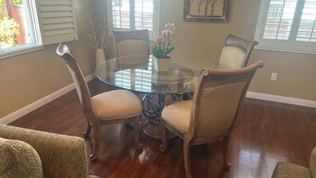 Free Dining room table and four chairs