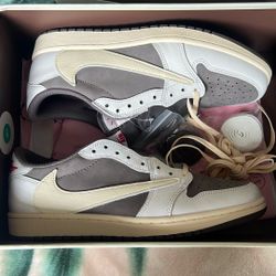 Travis Scott Mocha Jordan 1 Lows