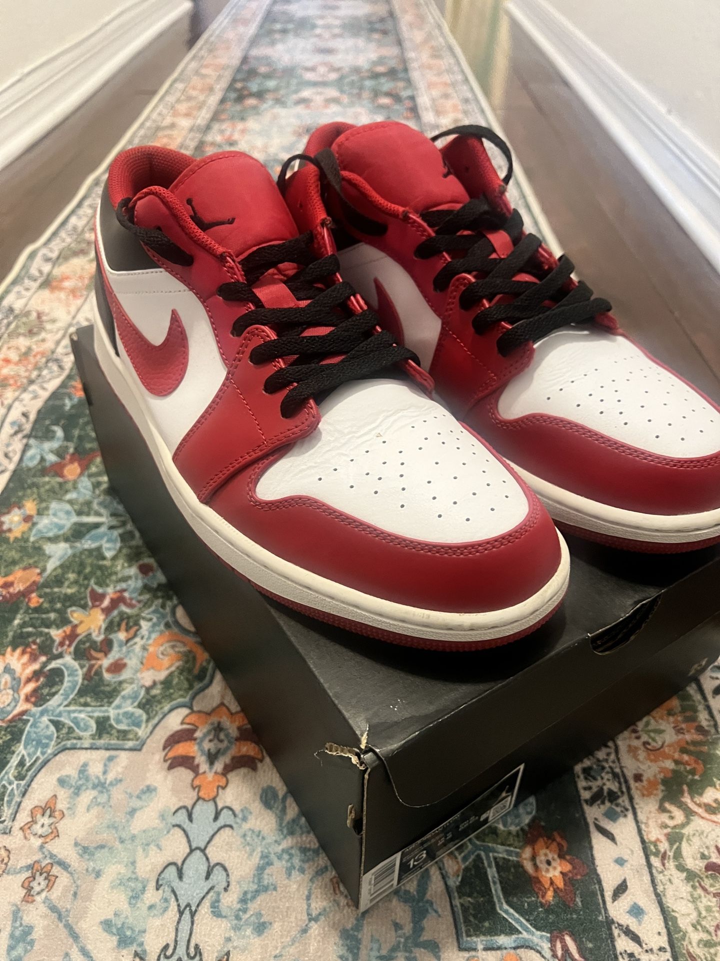 Jordan 1 Lows Size 13