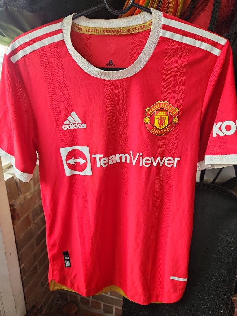 Adidas Manchester United Jersey