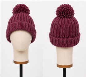 Burgundy Knitted Beanie ( S )