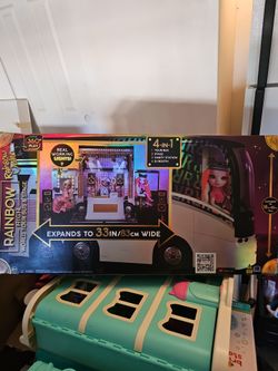 Rainbow High Bus