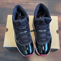 Jordan 11 Playoff Bred Size 10.5 VNDS