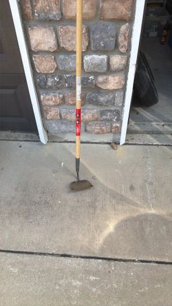 CRAFTSMAN 6" Forged Steel Garden Hoe (Wood Handle) - Only $10!