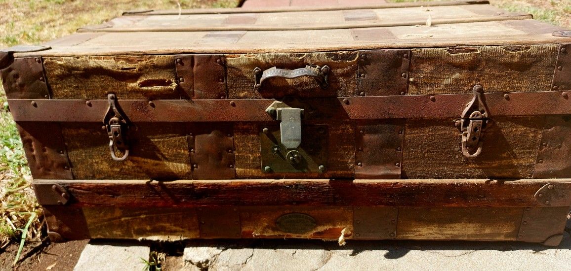 Antique RARE Trunk
