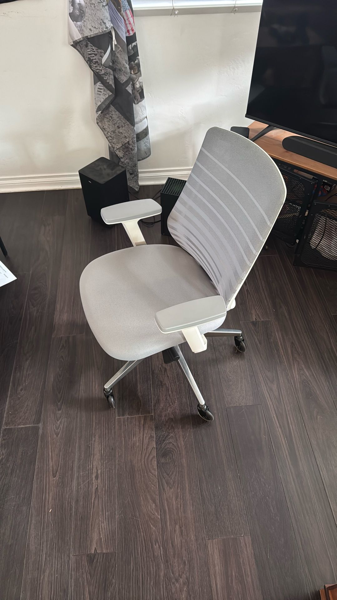 Branch Ergonomic Office Chair