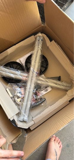 17.5 inch Charcoal grill