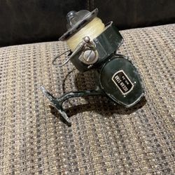 Vintage ocean store number 36 fishing reel
