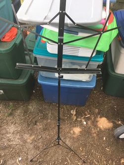 Music book stand like new only 15 Firm