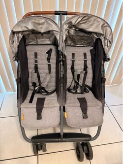Zoe double stroller