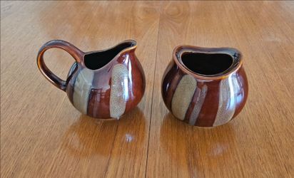 Sango Avanti Brown sugar bowl and creamer.