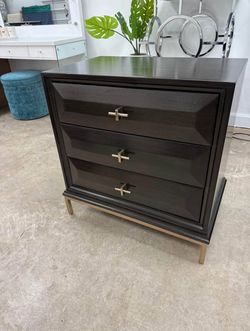 Luxury nightstand solid Walnut w/USB Port Gold accents $150 
