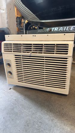 Used window AC unit