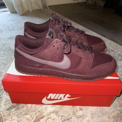 Nike Dunks Low Size 12