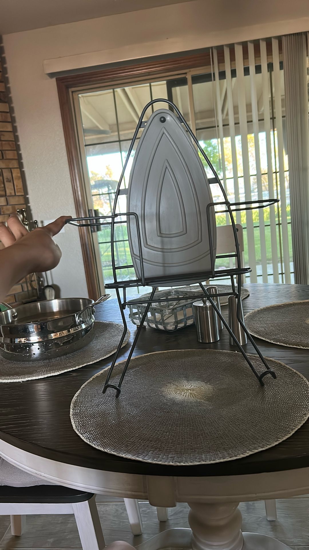 Steam Iron Holder