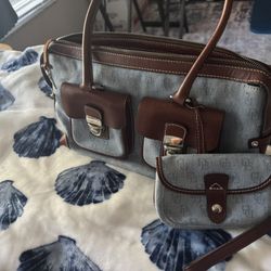 Dooney & Bourke Purse