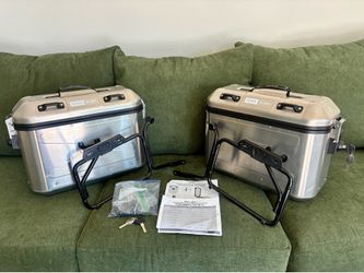 Triumph Bonneville T100/T120 - GIVI pannier racks + Dolomiti Cases