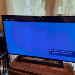SONY LCD TV 32 INCH