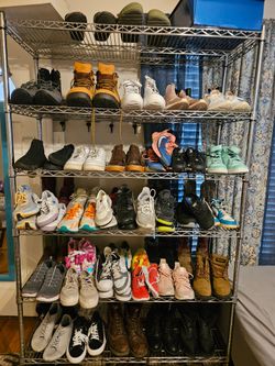 Muchos zapatos $10.00 Each/ cada uno,  o mejor precio x todos