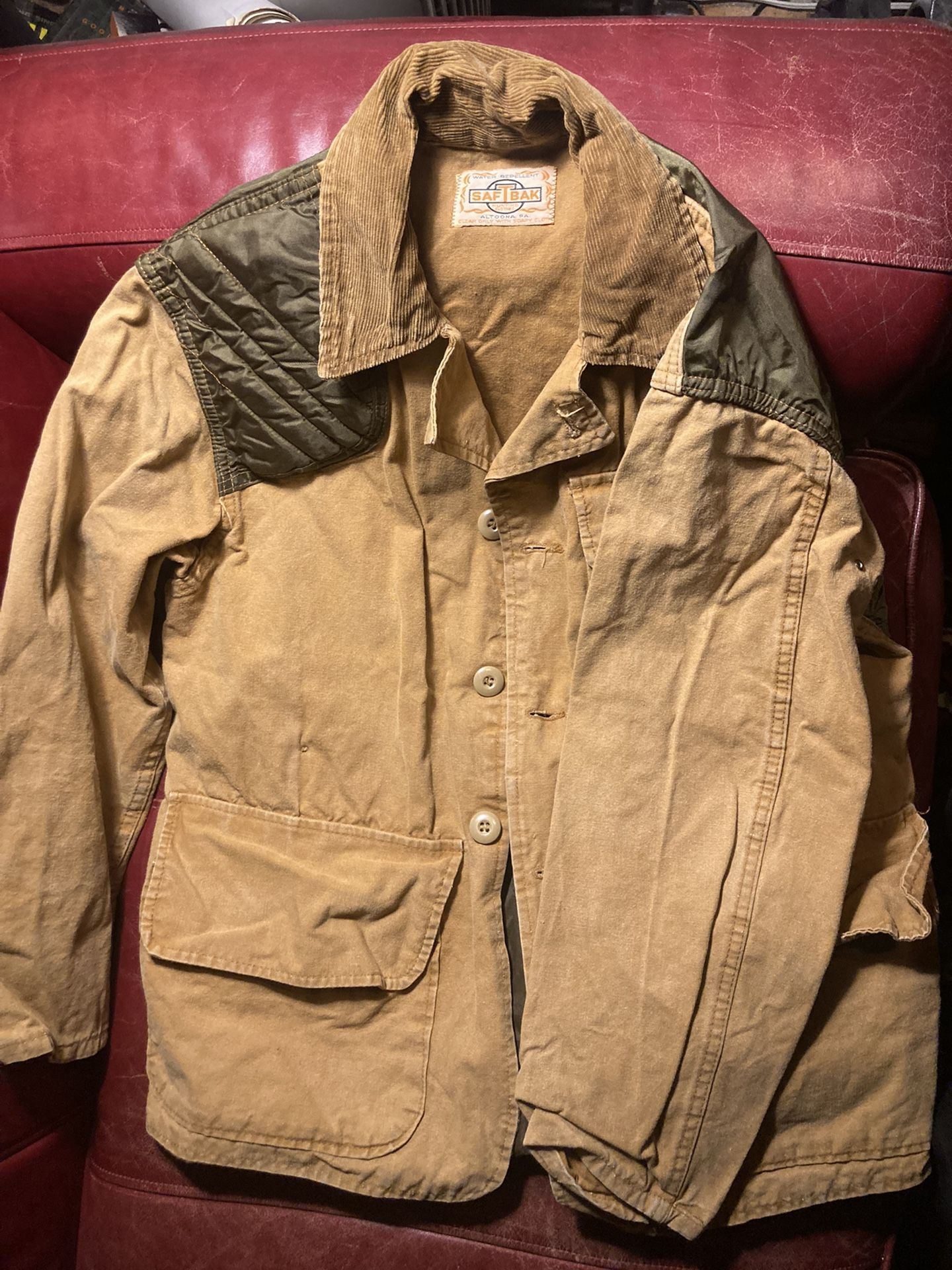 Rare Vintage SafTbak Hunting Jacket- Perfect Condition !! for Sale