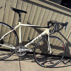 Bike Scott Full Carbon,Beutyful Road Bike54-56 Cm…