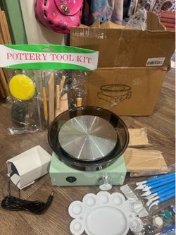 Aldeer 6 in pottery wheel set  NIB opened