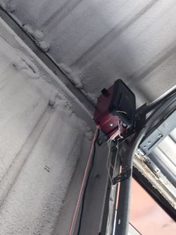Garage door motor