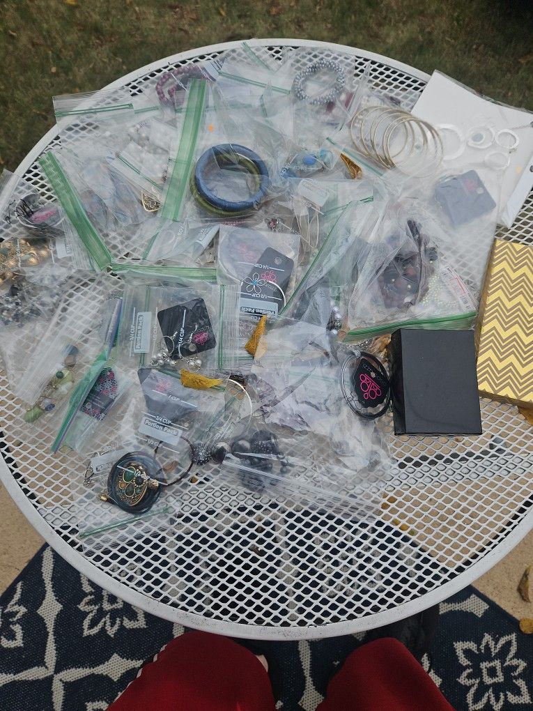 YARD SALE