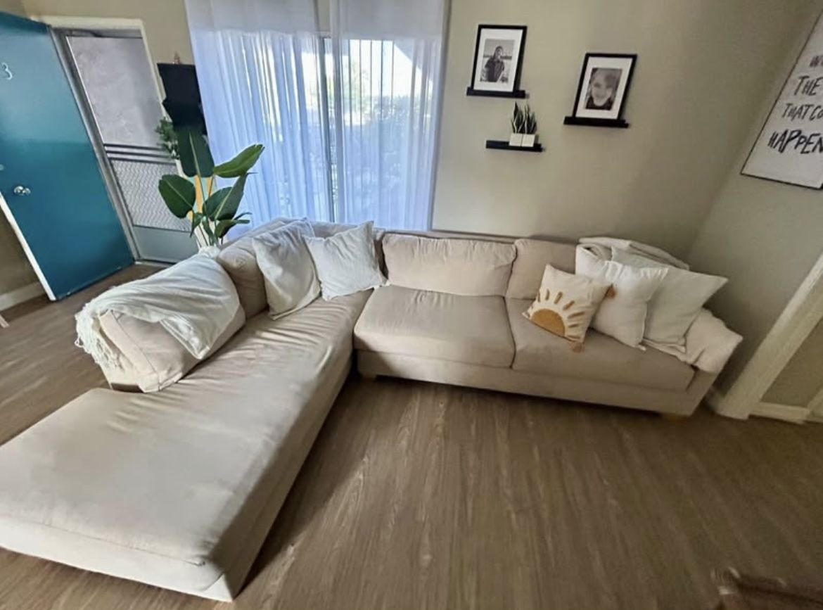 Sectional Couch